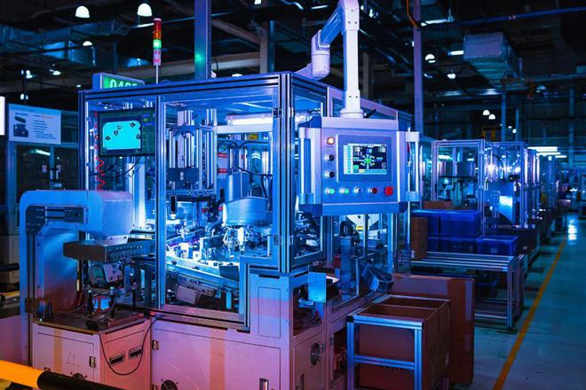 向&ldquo;新&rdquo;而行丨安波福:380臺工業(yè)機(jī)器人、150條自動化產(chǎn)線、1顆智慧大腦.智造力釋放新質(zhì)生產(chǎn)力