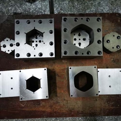 昆明塑膠擠出模具專賣店